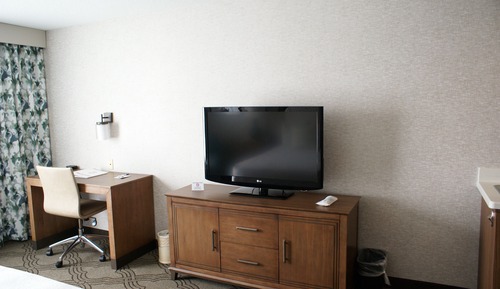 Standard Room, 1 King Bed, Non Smoking, Microwave