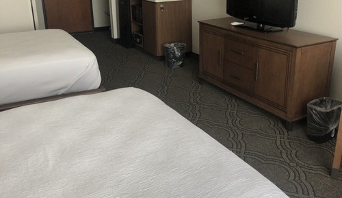 Standard Room, 2 Queen Beds, Non Smoking, Microwave