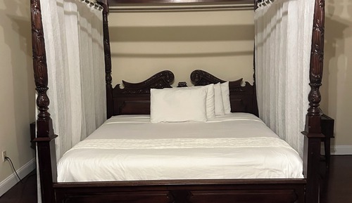 Luxury Suite, 1 Bedroom, Jetted Tub