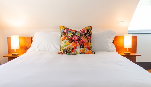 Executive Room (Even Keel)