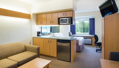 Studio Suite, 1 Queen Bed, Non Smoking