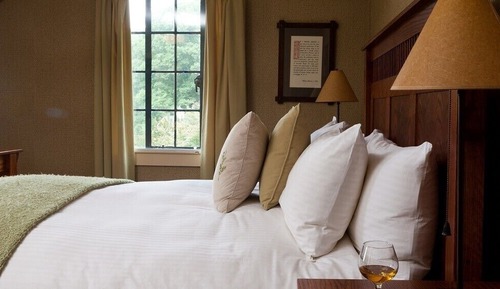 Deluxe Room, 1 Queen Bed