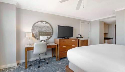 Room, 1 King Bed, Ocean View (High Floor)