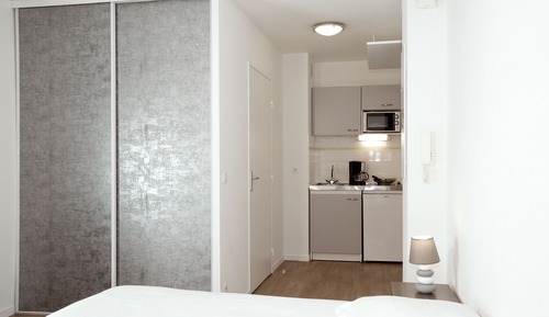 Standard Studio, 2 Twin Beds