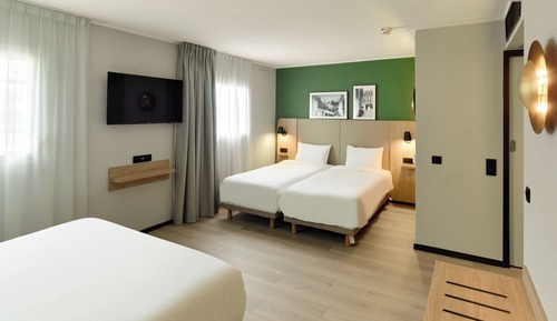 Standard Room, Multiple Beds