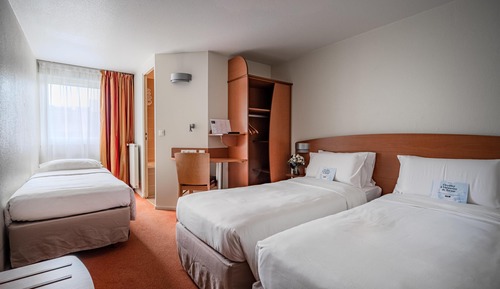 Standard Room, 3 Twin Beds