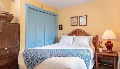 Deluxe Suite, 2 Bedrooms (Room #9)