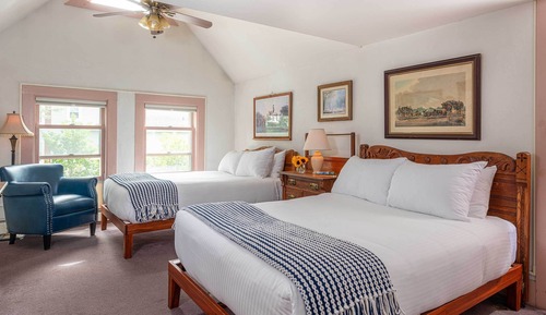 Traditional Double Room (Room #4)