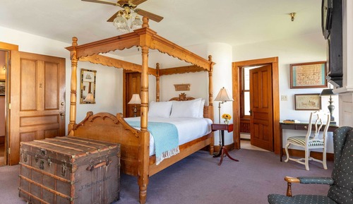 Deluxe Room, 1 Bedroom (Room #2)
