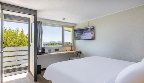 Superior Room, 1 King Bed