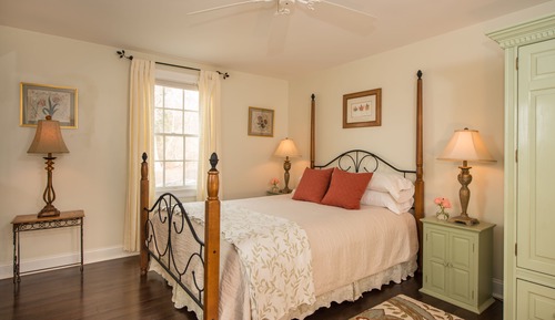 Classic Room, Private Bathroom (Beach Blossom Room)