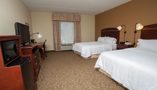 Room, 2 Queen Beds, Accessible, Non Smoking