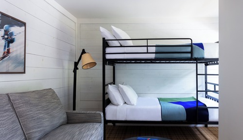 Twin Room (Cozy | With Sleeper)