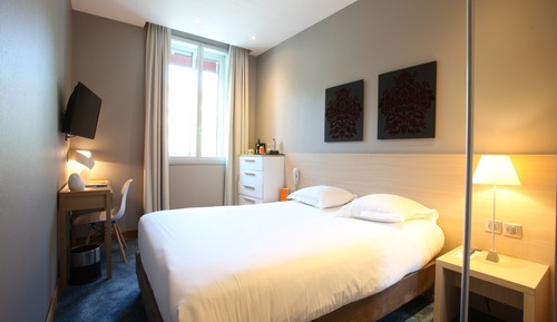 Club Room bed 140x190 cm