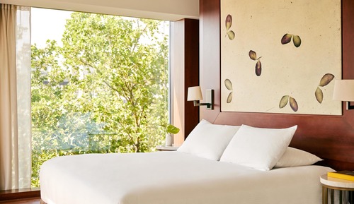 Suite, 2 Bedrooms, Corner (Park)