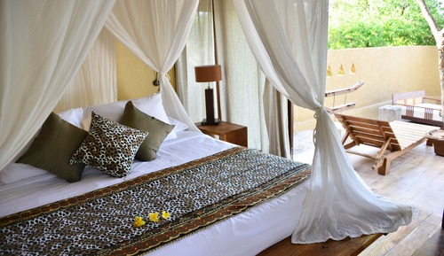 Beachfront Villa Menjangan (Snorkeling Included)