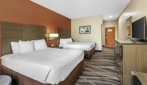 Standard Room, 2 Queen Beds, Non Smoking, Refrigerator & Microwave