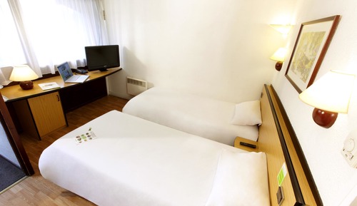 Standard Room, 2 Twin Beds