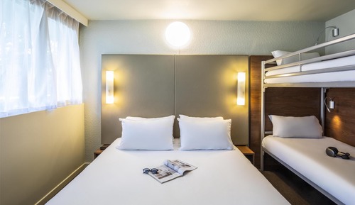 Standard Room, Multiple Beds