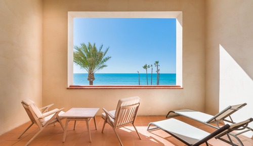 Grand Room, 1 King Bed, Beachfront