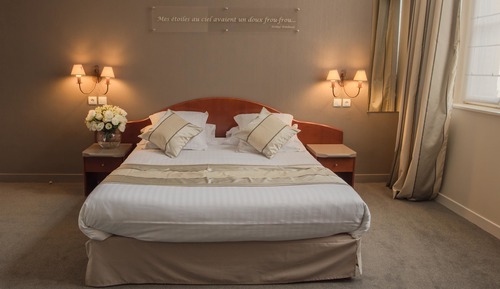 Comfort Room, 1 Queen Bed, Non Smoking