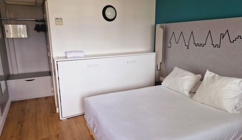 Standard Room, Multiple Beds