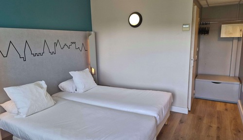 Standard Room, 2 Twin Beds