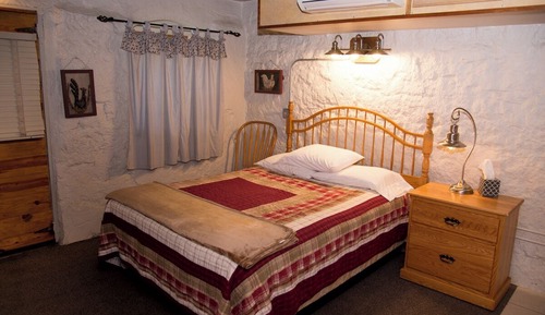 Crate Whirlpool Suite