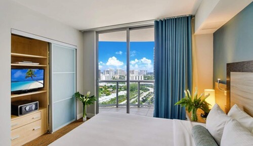 Luxury Penthouse, 2 Bedrooms, Bay View