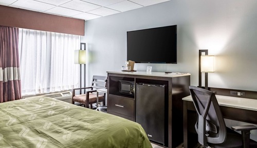 Standard Room, 1 King Bed, Non Smoking