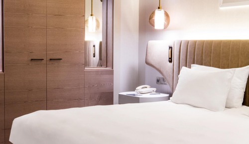 Room, 1 King Bed, Sea View