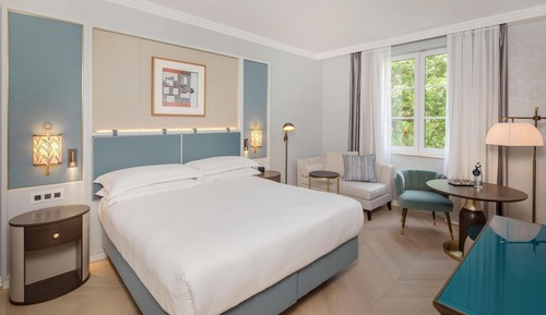Double Guest Room 