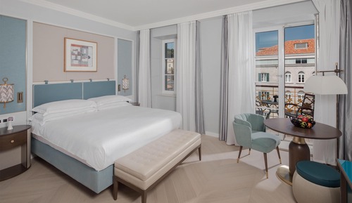 Executive Room, 1 King Bed