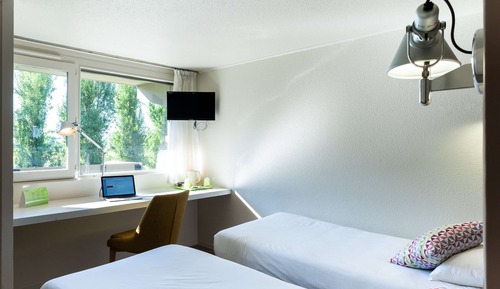 Standard Room, 2 Twin Beds