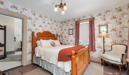 Classic Room, 1 Queen Bed