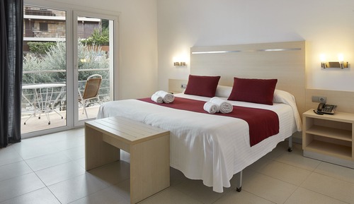Standard Double or Twin Room, Terrace