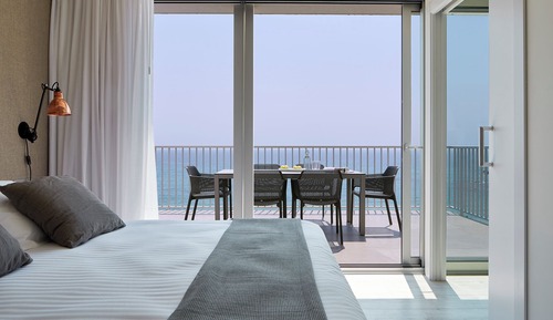 Premium Apartment, 4 Bedrooms, Sea View