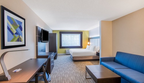 Suite, 1 King Bed with Sofa bed, Accessible (Mobility, Accessible Tub)