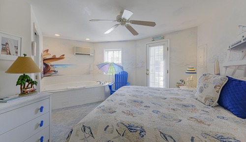 Standard Double Room, Ensuite (Life's A Beach Room)