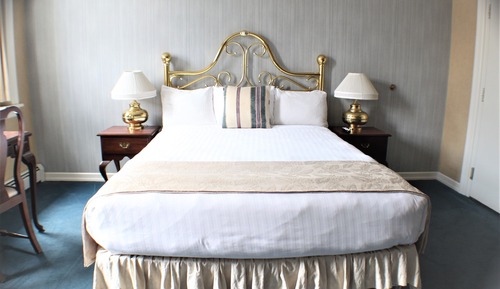 Deluxe Room, 1 Queen Bed