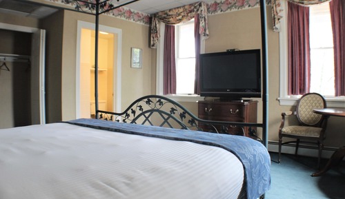 Deluxe Room, 1 King Bed