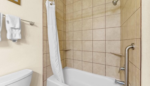 Suite, Multiple Beds, Accessible, Non Smoking
