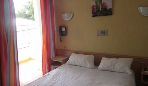 Single Room, Terrace, Ground Floor