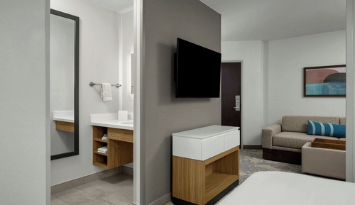 Suite, Multiple Beds, Hearing Accessible (Roll-in Shower)