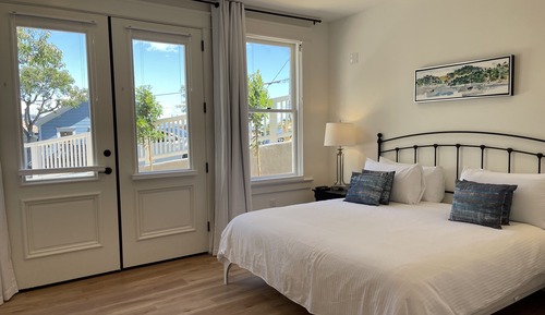 Deluxe Room, 1 King Bed