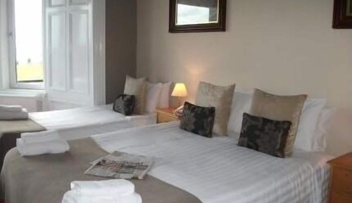 Triple Room, Ensuite