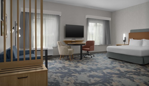 Suite, 1 King Bed, Accessible, Non Smoking
