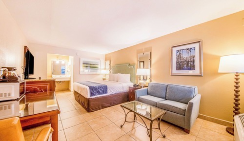 Deluxe Room, 1 King Bed