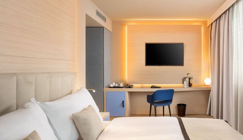 Family Room, 1 Bedroom