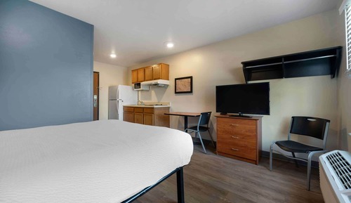 Suite, 1 Double Bed, Accessible Bathtub, Non Smoking